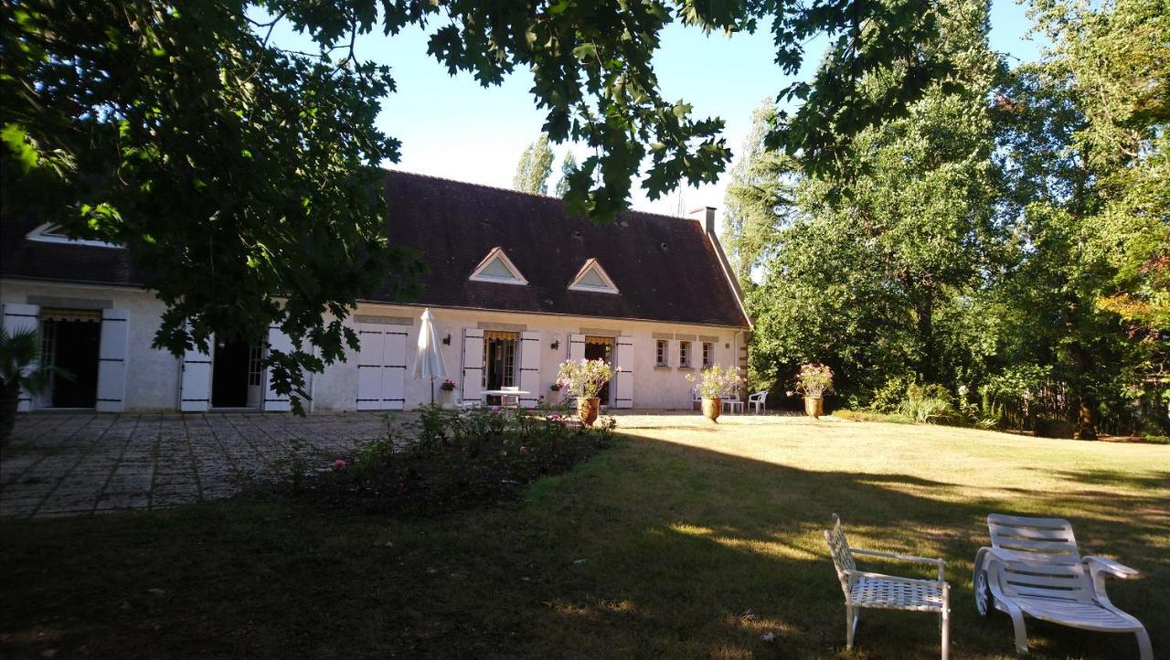 Les Allees Du Chateau Le Mazeau Buitenkant foto