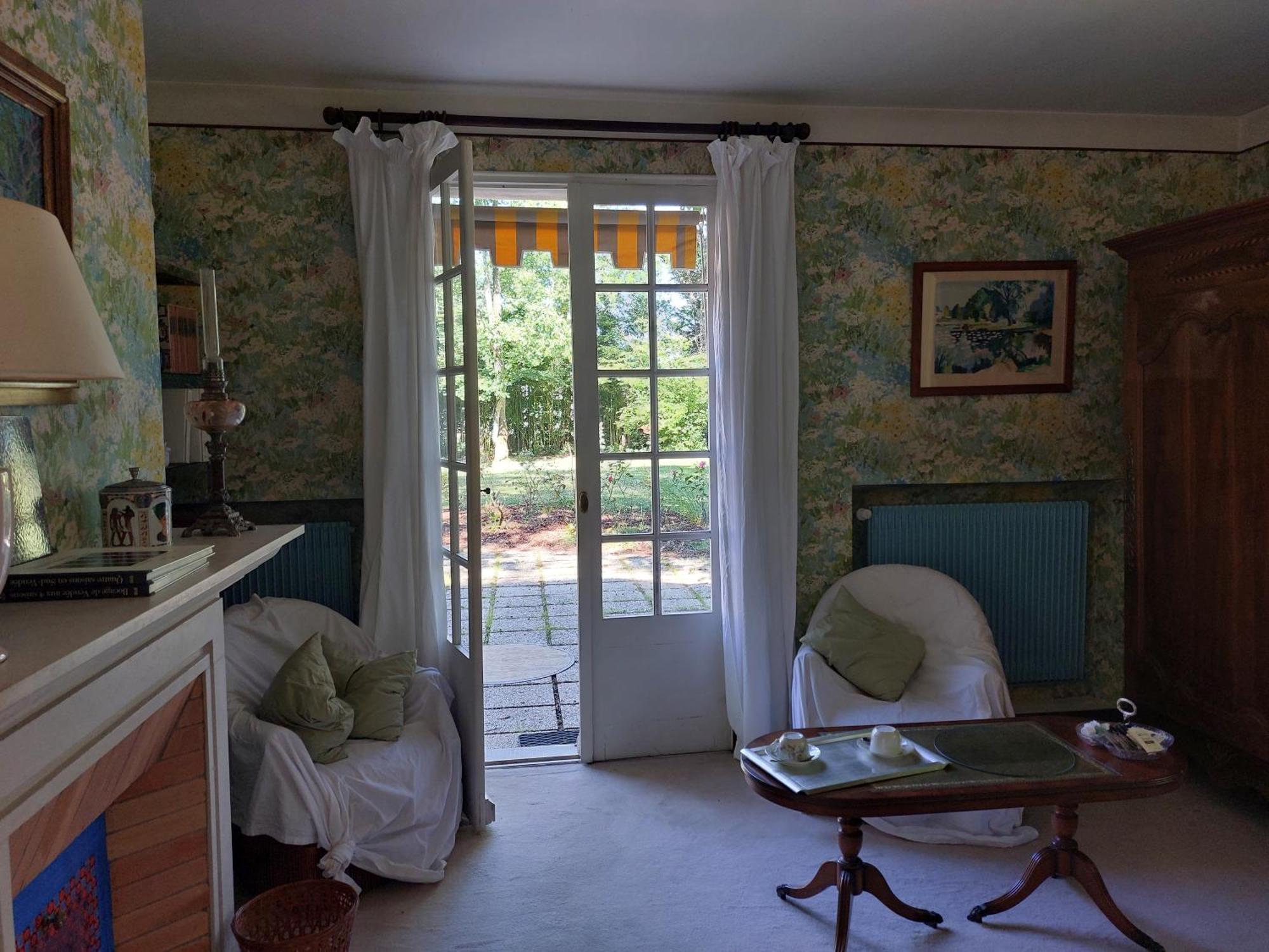 Les Allees Du Chateau Le Mazeau Buitenkant foto